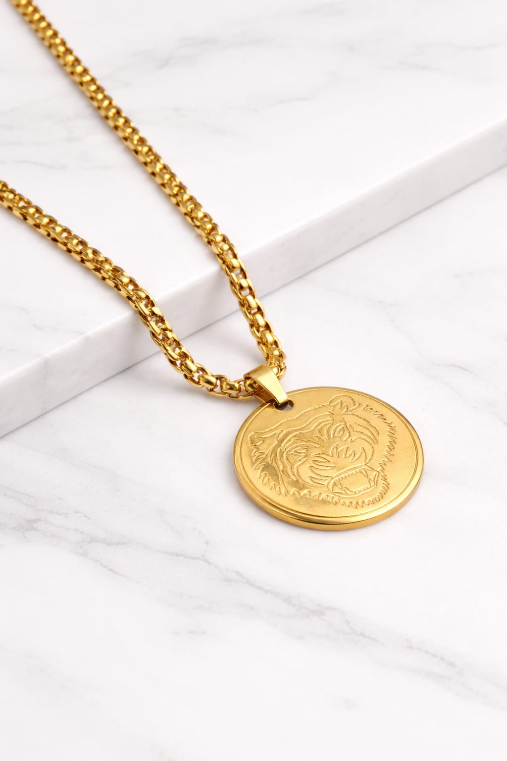 18K Solid Gold Lion Medallion stainless steel Necklace, Regal Leo Zodiac Pendant, Men lion waterproof pendent for everyday use - Image 3